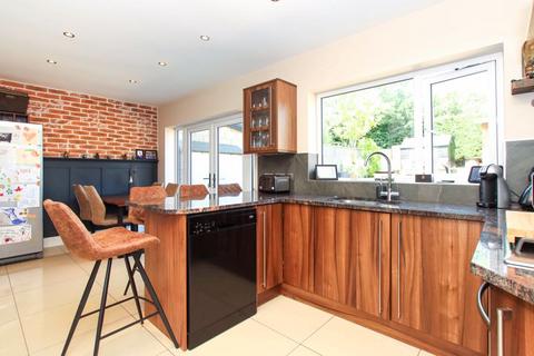26 Roseheath, Hemel Hempstead, HP1 2LX