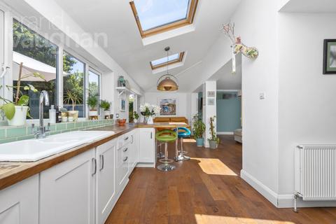 4 bedroom semi-detached house for sale, Orchard Avenue, Hove, East Sussex, BN3