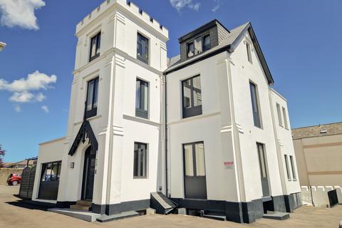 1 bedroom apartment for sale, Apt 8 Claremont Manor, St Helier