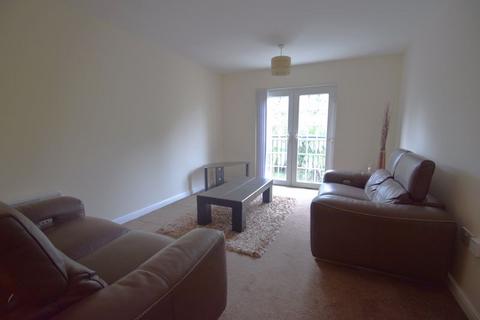 2 bedroom apartment to rent, Redfield Croft, Leigh