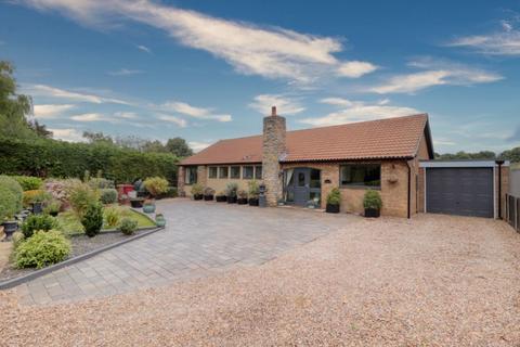 6 Paul Lane, Appleby, Scunthorpe, DN15 0AR