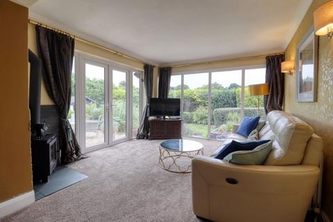 6 Paul Lane, Appleby, Scunthorpe, DN15 0AR