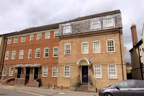 1 bedroom ground floor flat for sale, Market Square, Potton