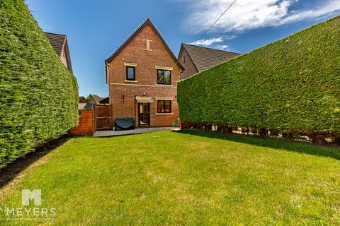 3 bedroom detached house for sale, Burgess Close, Kinson, BH11