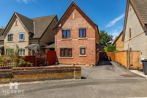 3 bedroom detached house for sale, Burgess Close, Kinson, BH11