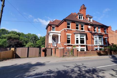 5 bedroom semi-detached house for sale, Newport Road, Stafford ST20