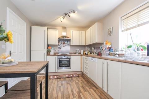 2 bedroom maisonette for sale, Ryder Close, Bedford MK40