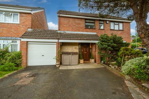 4 bedroom link detached house for sale, Joyberry Drive, Stourbridge DY8