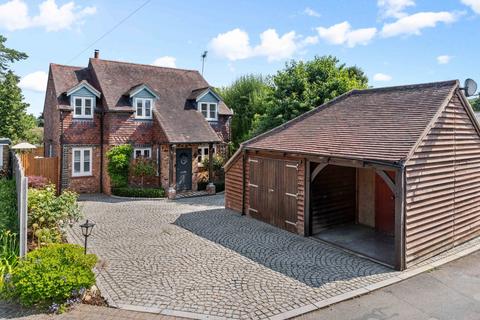 3 bedroom detached house for sale, Bradley Common, Birchanger, Bishop's Stortford, Essex, CM23