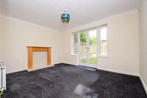 3 bedroom detached house to rent, Whitehouse Drive, Lichfield WS13