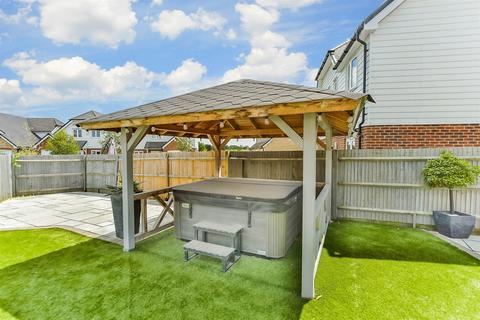 3 Deane Close, Sittingbourne, ME10 3ES