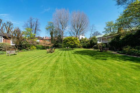 1 bedroom apartment to rent, Grove End Gardens, Grove End Road, St John's Wood, London, NW8