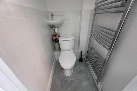 undefined, Batchwood Green, St Paul's Cray, Orpington, BR5 2NF
