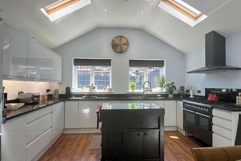 11 Bowmans Close, Steyning, BN44 3SR