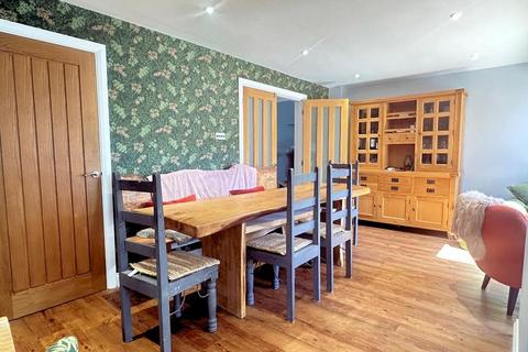 11 Bowmans Close, Steyning, BN44 3SR