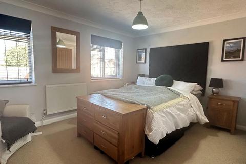11 Bowmans Close, Steyning, BN44 3SR