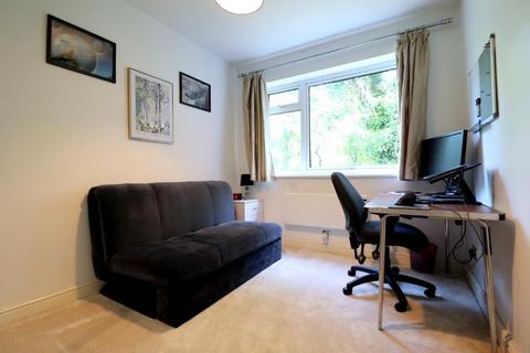 2 bedroom apartment for sale, Arden Place, High Town, Luton, Bedfordshire, LU2 7YE