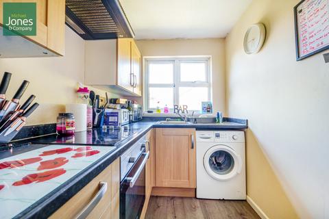 1 bedroom flat to rent, Pilgrims Walk, Worthing, West Sussex, BN13