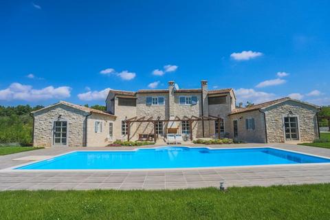 4 bedroom house, Stone Villa With Swimming Pool, Rajki, Istria, Croatia