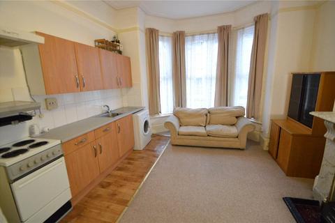 1 bedroom apartment to rent, Waldegrave Road, London, SE19