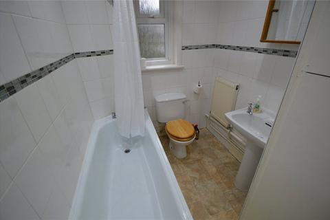 1 bedroom apartment to rent, Waldegrave Road, London, SE19