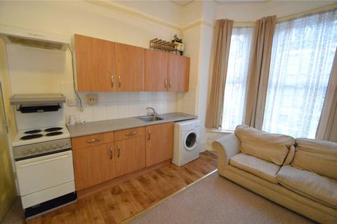 1 bedroom apartment to rent, Waldegrave Road, London, SE19