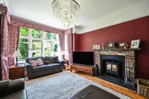 4 bedroom detached house for sale, Faversham Road, Kennington, Ashford, Kent, TN24