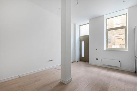 Studio for sale, Limehouse Lofts, 17 Caroline Street, London, E1