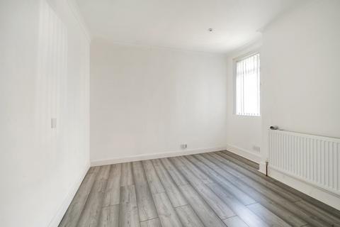 2 bedroom apartment for sale, Addiscombe Road, Watford, Hertfordshire