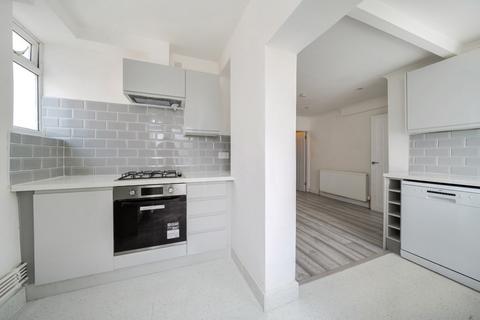 2 bedroom apartment for sale, Addiscombe Road, Watford, Hertfordshire