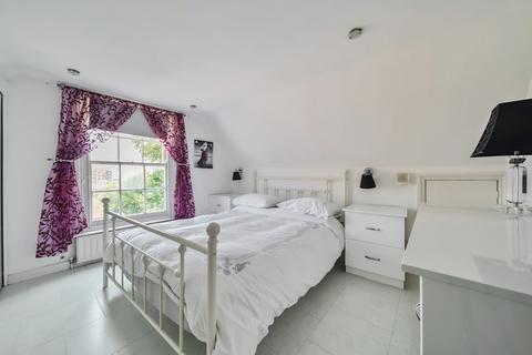 1 bedroom apartment for sale, High Street, Rochester