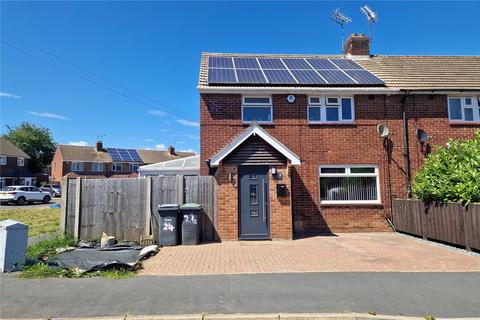 3 bedroom semi-detached house for sale, Grateley Crescent, Havant, Hampshire, PO9