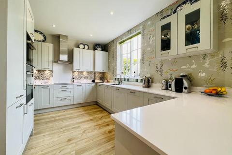 5 bedroom house for sale, Burgess Drive, Tenterden