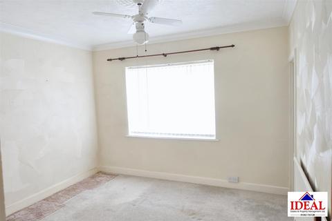 169 Coppice Road, Highfields, Doncaster, DN6 7JD