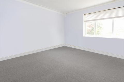 1 bedroom flat for sale, Telford Avenue, London