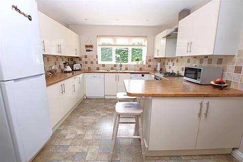 4 bedroom detached house for sale, Frosty Hollow, East Hunsbury