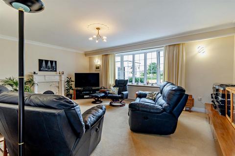 Brook House Chapel Hill, Clayton, Doncaster, DN5 7DF