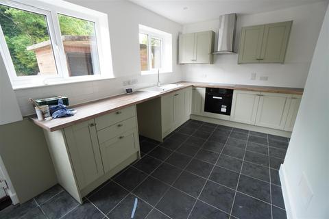 3 bedroom terraced house to rent, 2 West Lynton Cottages, Balkholme