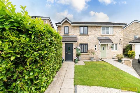 3 bedroom semi-detached house for sale, Begonia View, Lower Darwen, Darwen