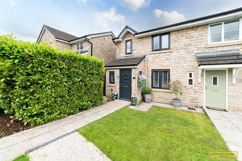 3 bedroom semi-detached house for sale, Begonia View, Lower Darwen, Darwen