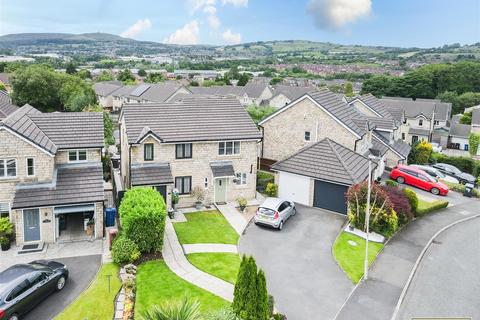 3 bedroom semi-detached house for sale, Begonia View, Lower Darwen, Darwen