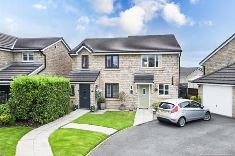 1 Begonia View, Lower Darwen, Darwen, BB3 0TD
