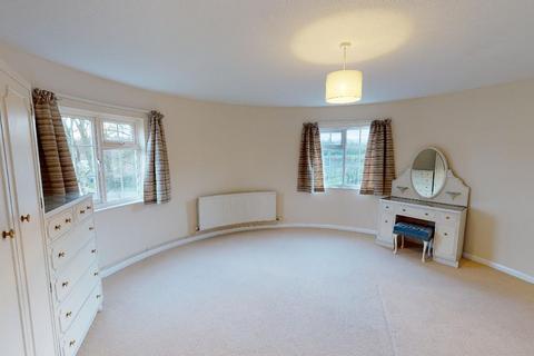3 bedroom detached house to rent, Wormdale Hill Newington Sittingbourne Kent