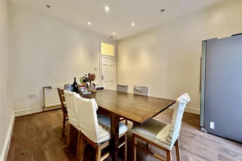 60 London Road, Wembley, HA9 7HG