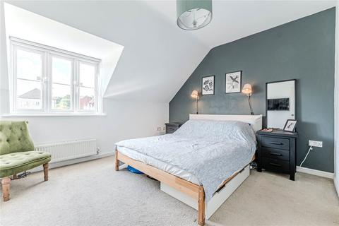 3 bedroom terraced house for sale, Georgian Square, Rodley, Leeds