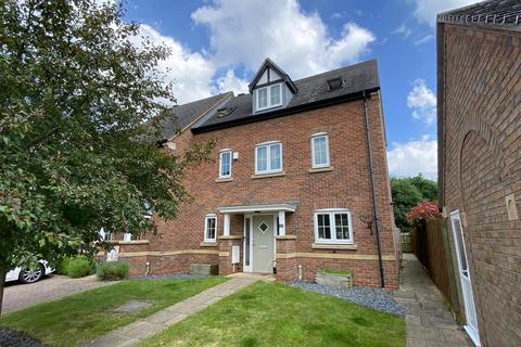 3 bedroom townhouse for sale, Exton Close, Syston