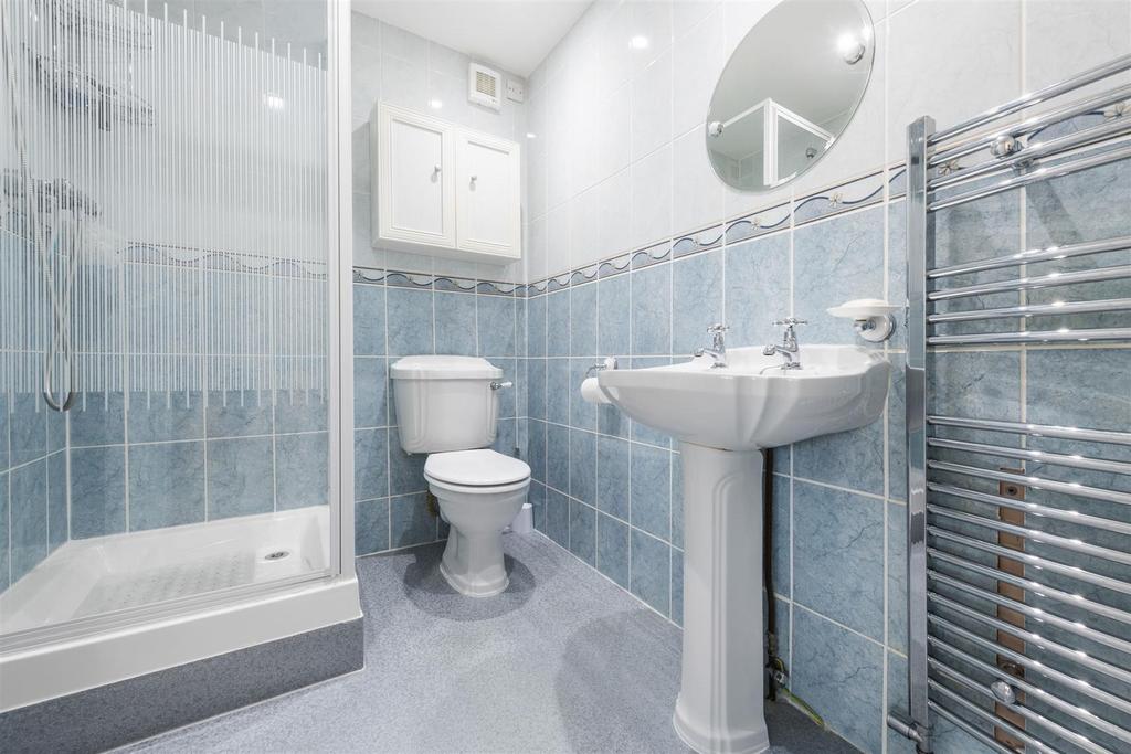 104 Widney Manor Road, Solihull, B91 3 JJ 15.jpg