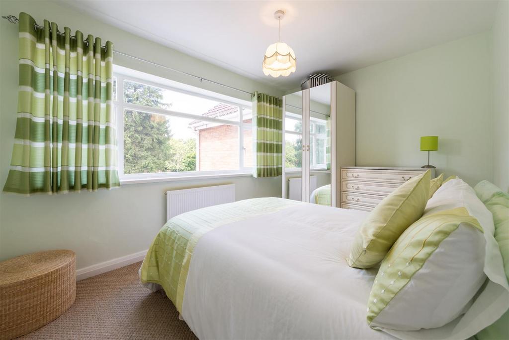 104 Widney Manor Road, Solihull, B91 3 JJ 19.jpg