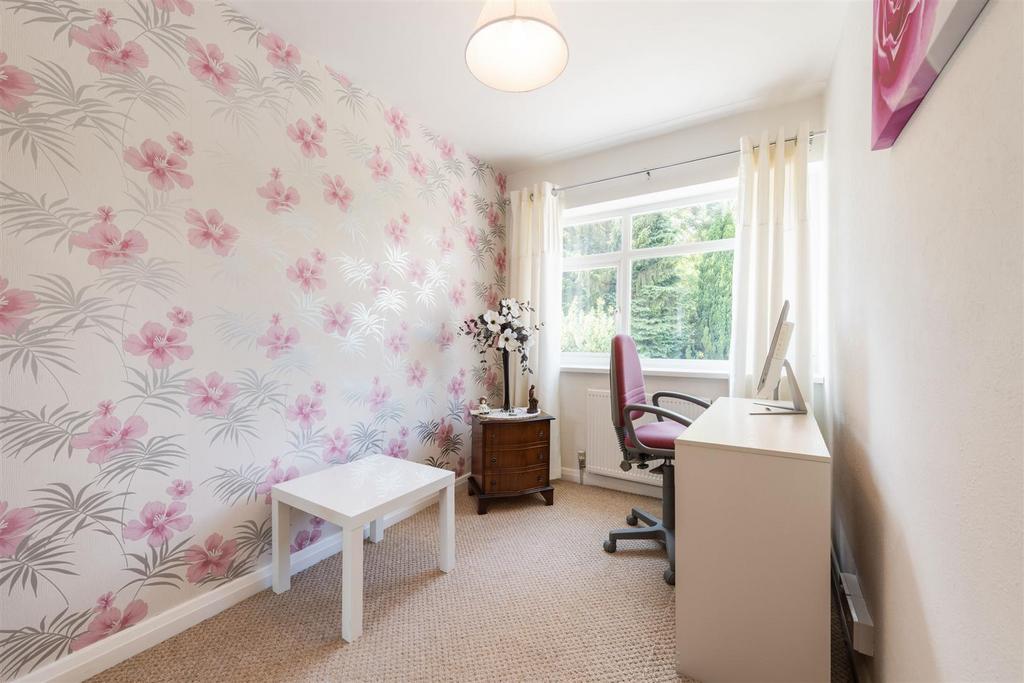 104 Widney Manor Road, Solihull, B91 3 JJ 20.jpg