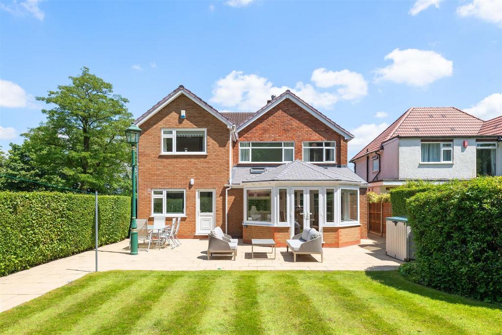 104 Widney Manor Road, Solihull, B91 3 JJ 24.jpg